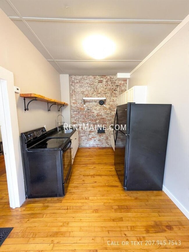 Photo - 3 Cushing St Unit 4