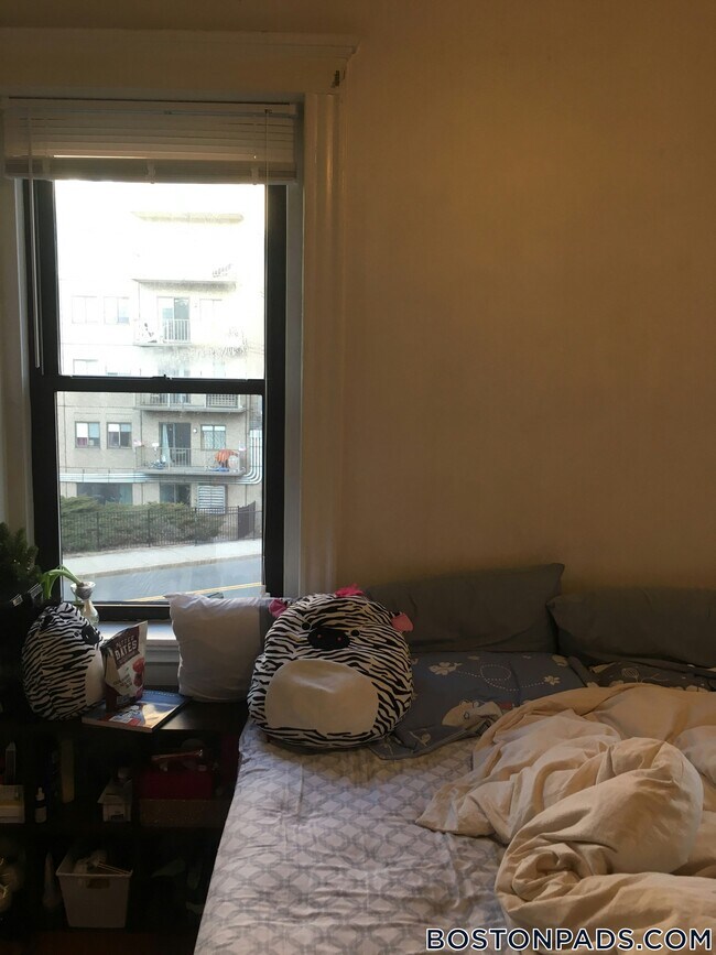 Photo - 17-19 Washington St. Unit 205