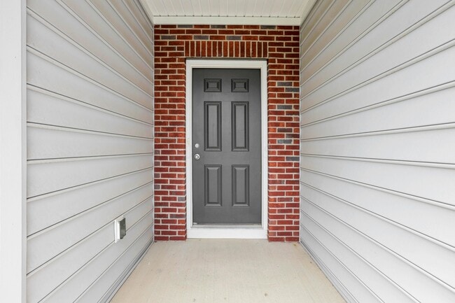 Photo - 241 Sunstone Ln