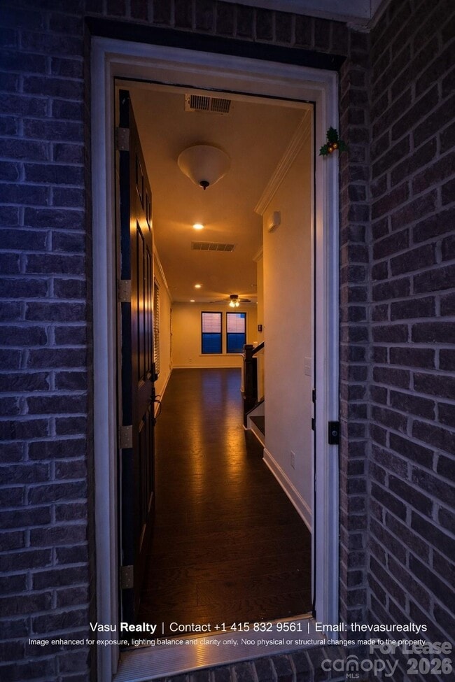 Photo - 14503 Knowledge Circle