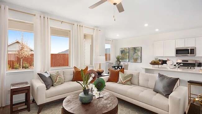 Photo - **MOVE IN READY HOME**