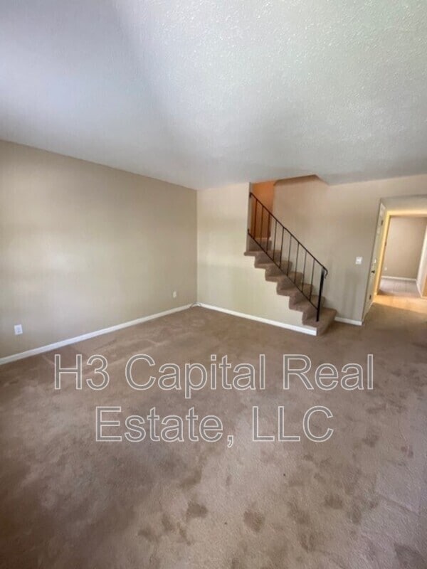 Photo - 112 Sunnyside St Unit B