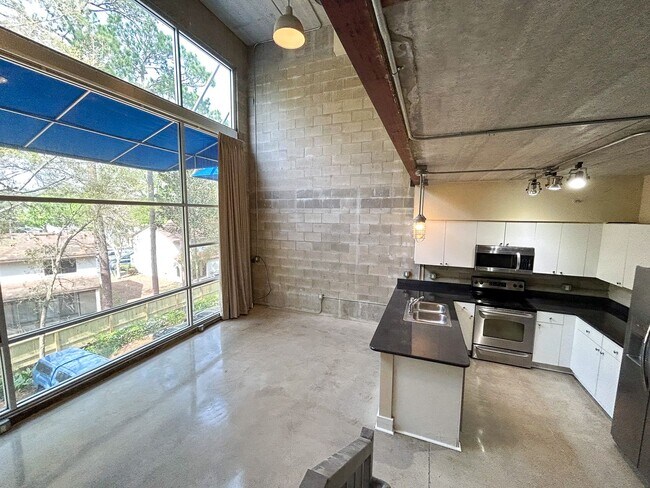 Photo - Lofts Oasis #212 Unit #212