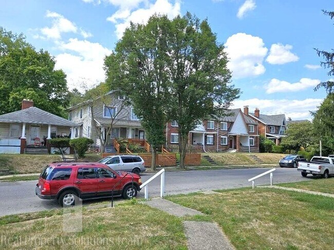 Photo - 1160 Wilson Ave