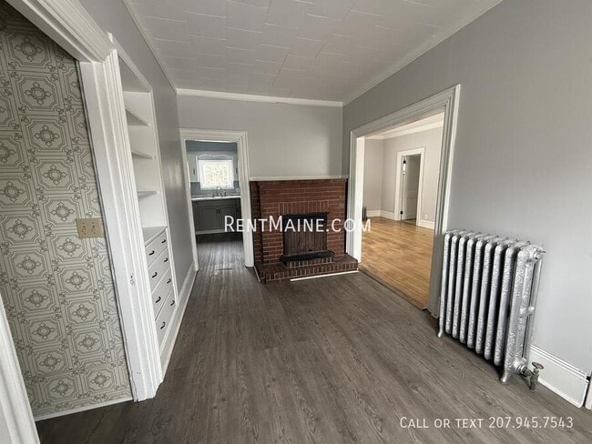 Photo - 120 Center St Unit 1