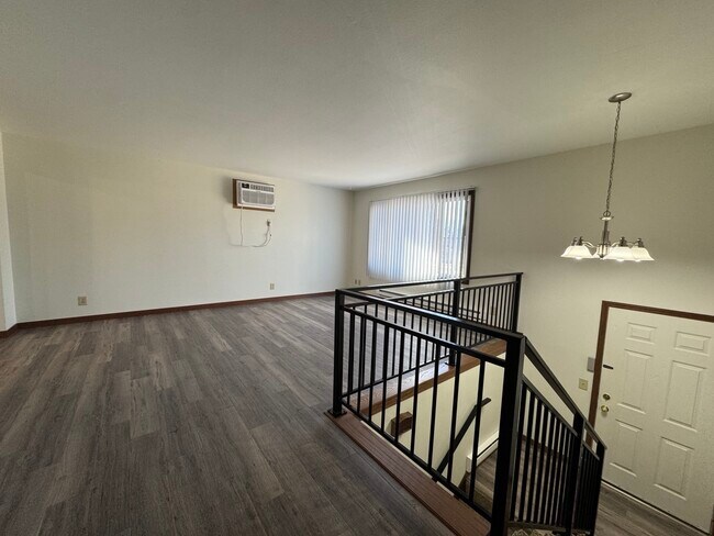 Photo - 3017 Pine Lodge Rd