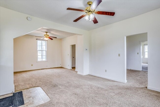 Photo - 8733 W 73rd St N