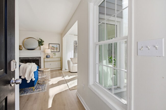 Photo - 1407 Vicksburg Pl