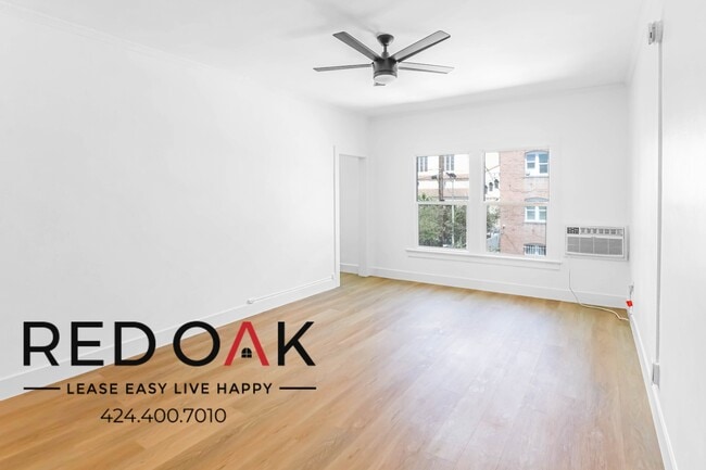 Building Photo - 2919 W 8th St Rental