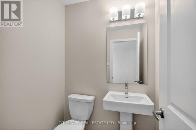 Photo - 544 Promontory Pl