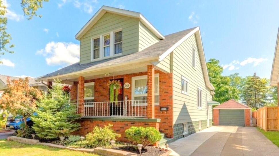 Photo - 2318 Chandler Rd