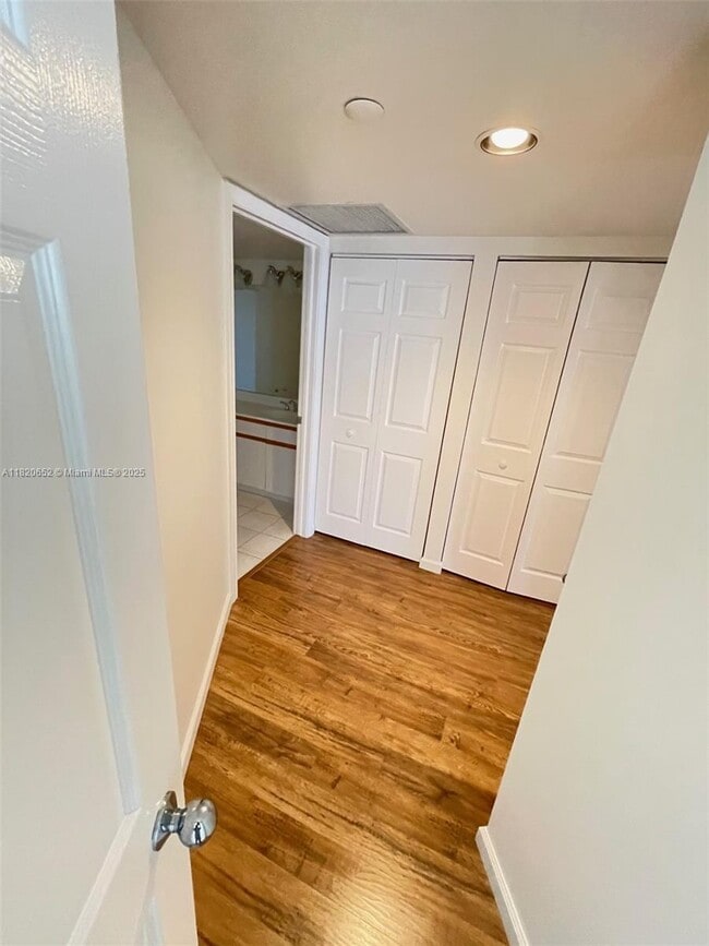 Photo - 3530 Mystic Pointe Dr Unit 3104