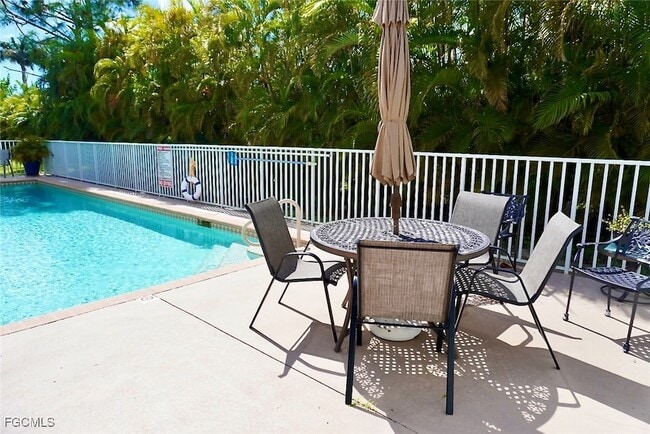 Building Photo - 5214 Chiquita Blvd S Unit 101B