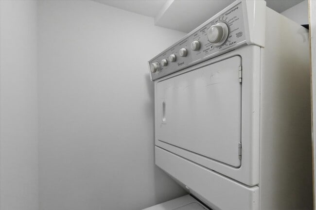 Photo - 910 W Gunnison St Unit G