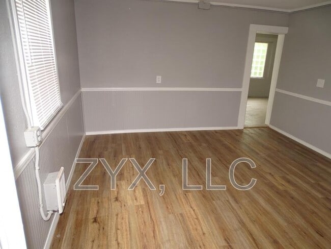 Photo - 412 N Lincoln Ave