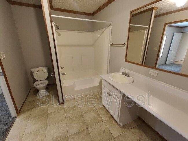 Photo - 613 Sunshine Dr