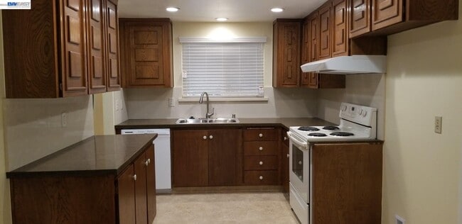 Photo - 6067 Inglewood Dr