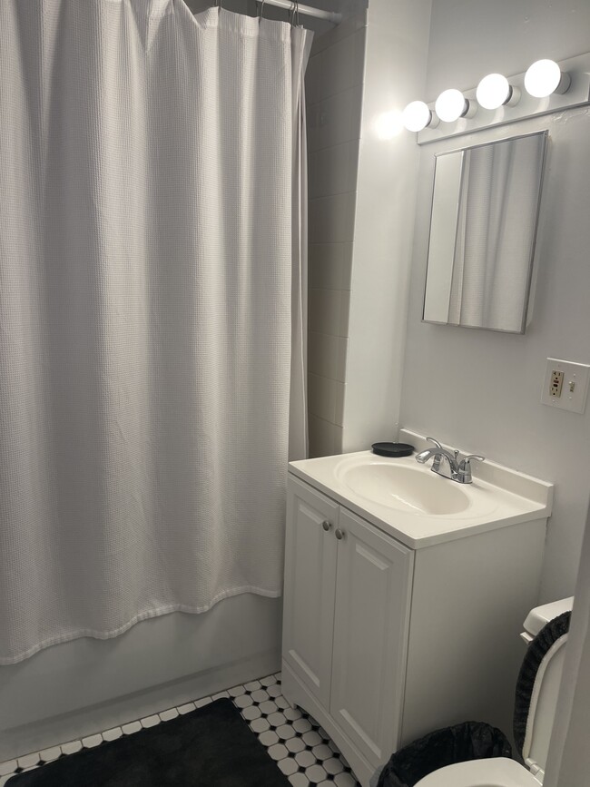 Photo - 3 Chamblet St