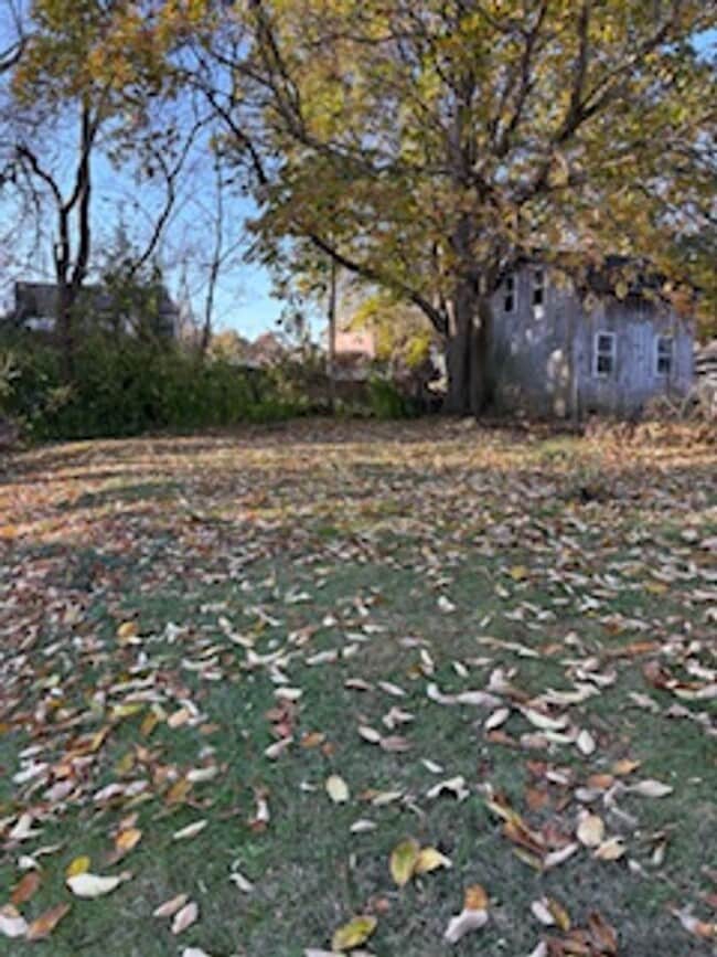 Photo - 2 Bedroom 1 Bathroom Home Available Now