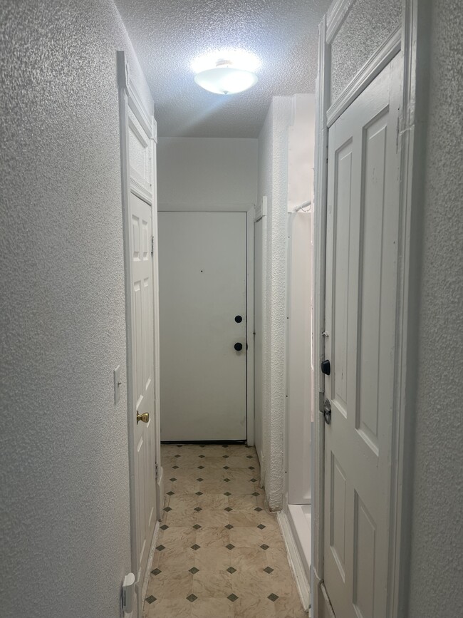 Photo - 602 11th St