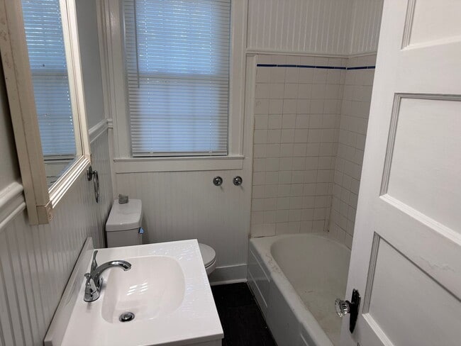 Photo - Cottage Style Home