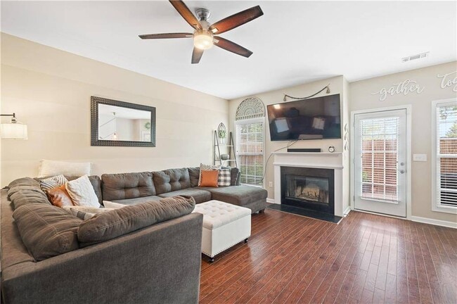 Photo - 3065 Windcrest Ct