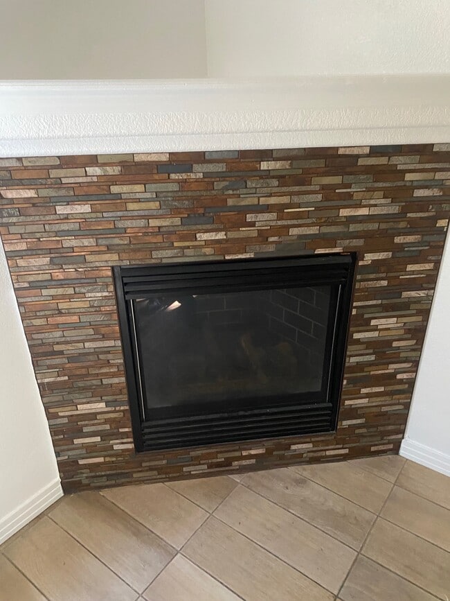 Photo - 627 S Depew St