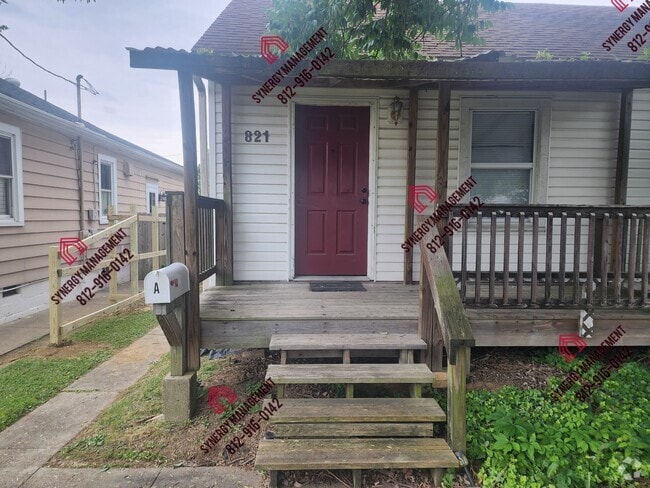 Building Photo - 821 Stanley Ave Rental