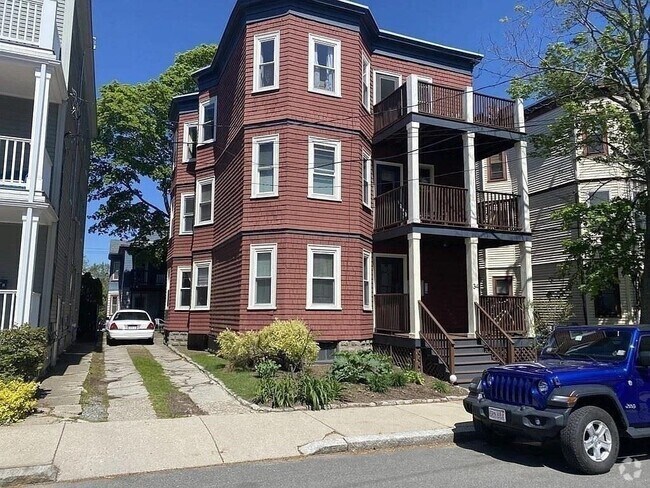 Building Photo - 34 Belknap St Rental