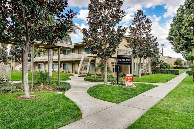 Anaheim Park - Anaheim Park Apartments