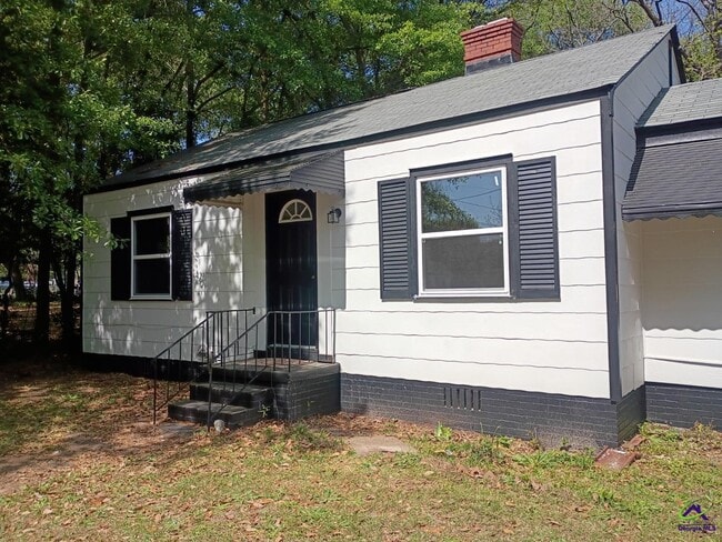 Building Photo - 109 Marshall St