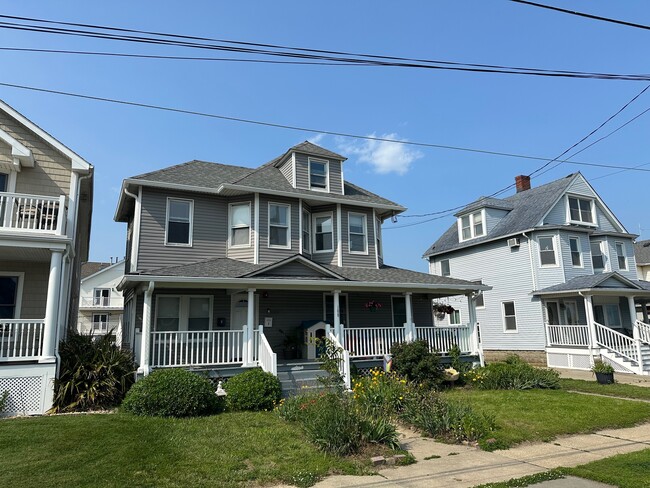 Photo - 108 5th Ave Apartment