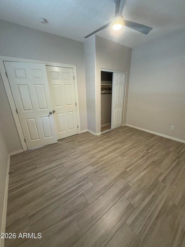 Photo - 419 W Balsam Dr