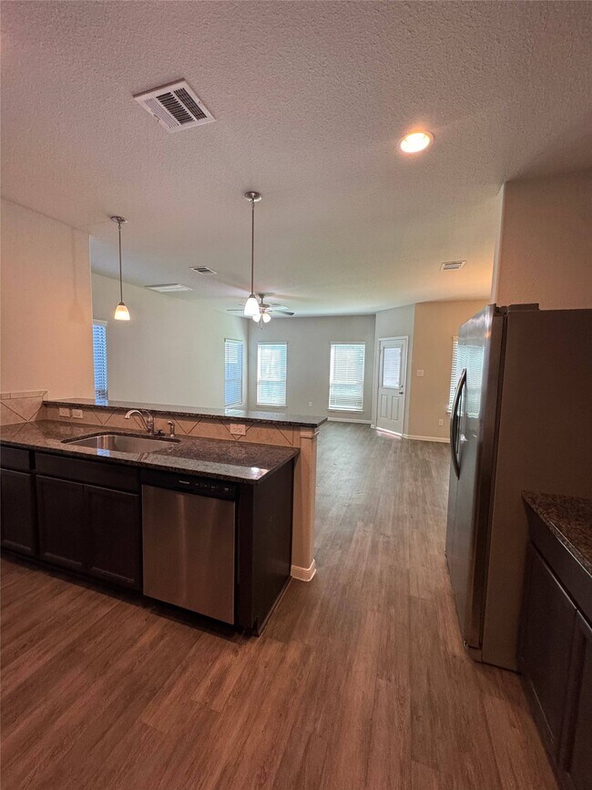 Photo - 149 Camelot Pl Ct