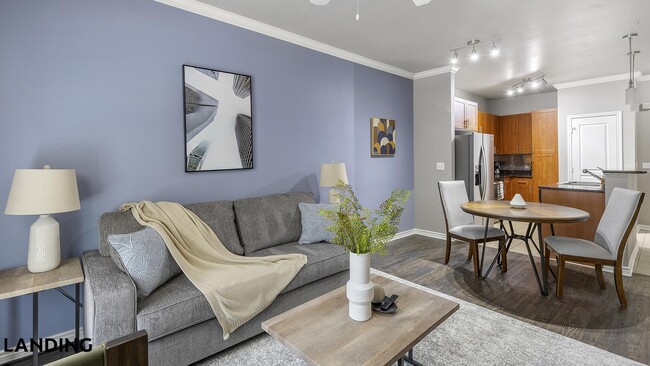 Building Photo - 15777 Quorum Dr