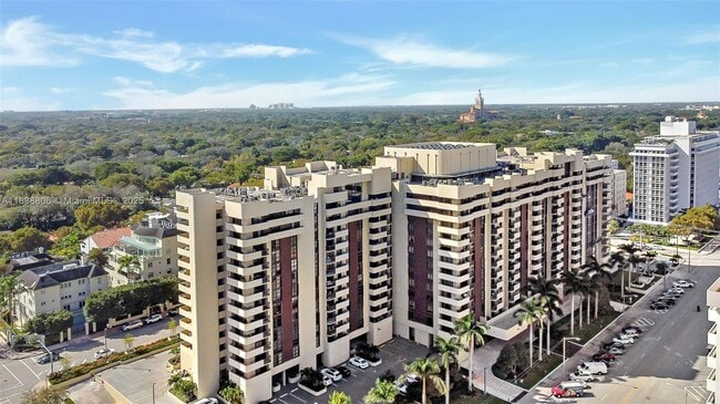 Building Photo - 600 Biltmore Way Unit 616 Rental