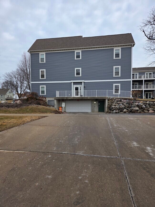 Parkside Village-Delavan