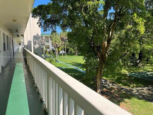 Building Photo - 1420 Atlantic Shores Blvd Unit 236