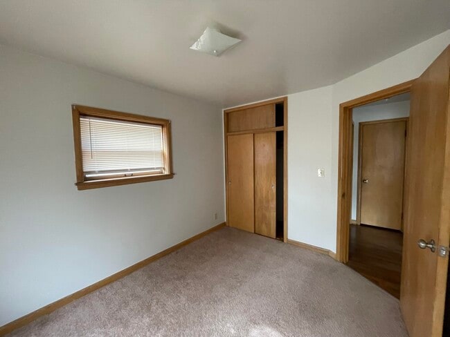 Photo - 4820 W Forest Home Ave