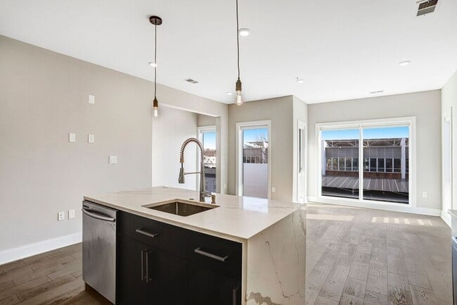 Photo - 2812 Georgia Ave NW