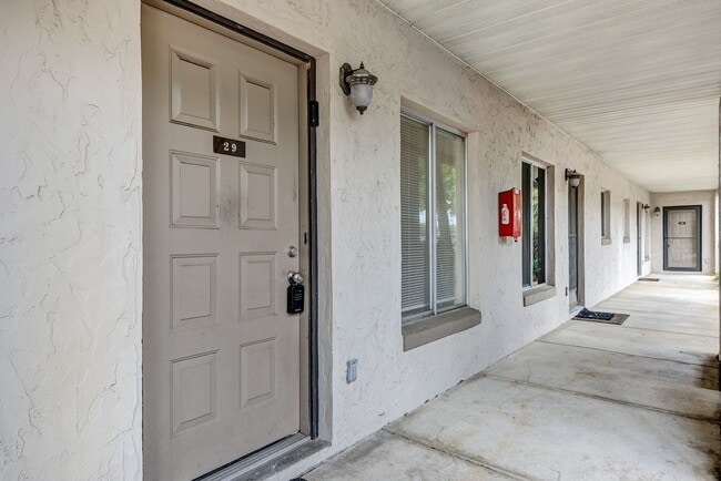Photo - Charming One-Bedroom, One-Bath Retreat in Winter Haven with Modern Amenities