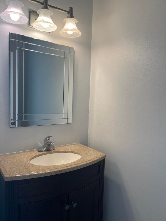 Photo - 796 Hill Dr