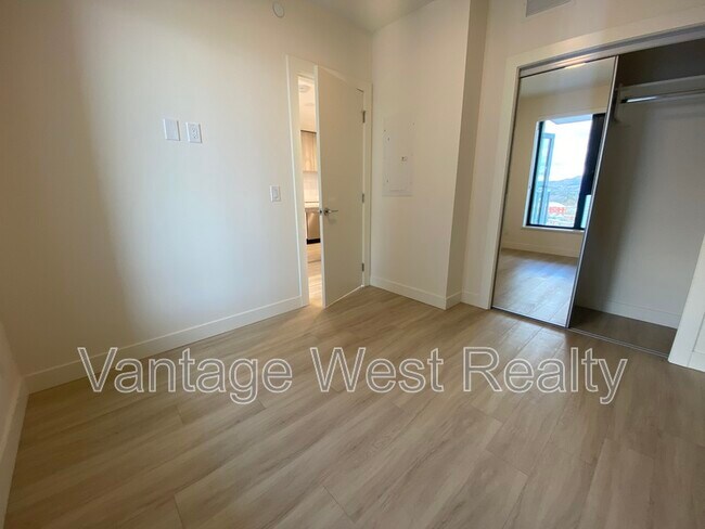 Photo - 3699-3699 Capozzi Rd