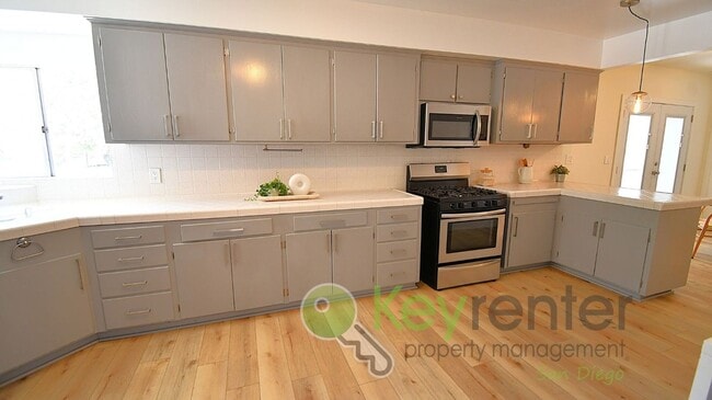 Photo - Luxury Mission Hills Living | Designer Remodel + Prime Central Location | Minutes to Freeways