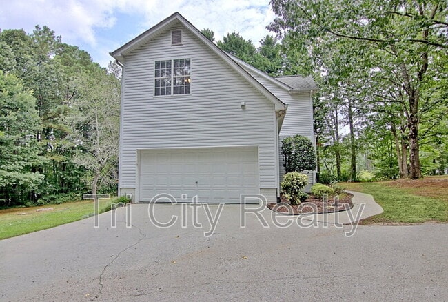Photo - 49 Montrose Ln