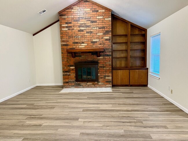 Photo - Super cute 2 bed 2 bath 2 car garage