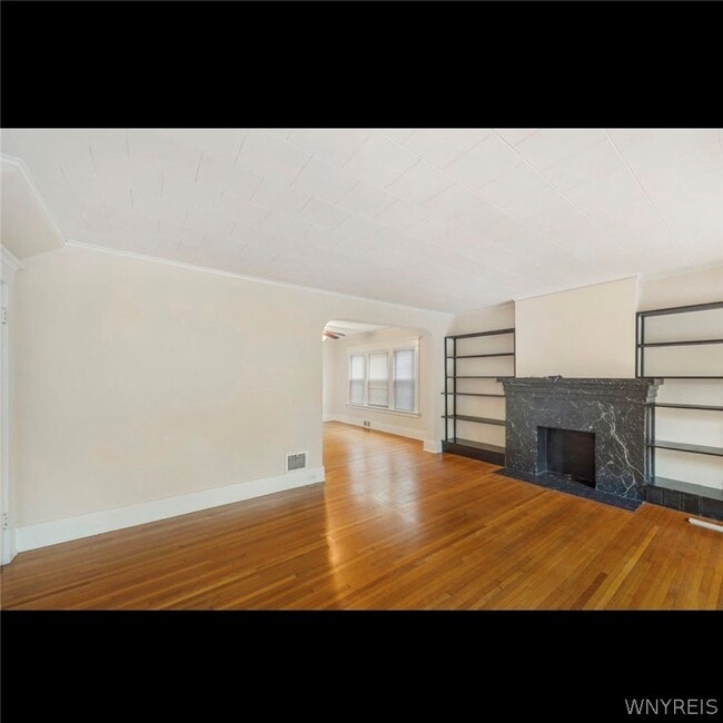 Photo - 122 Stratford Rd