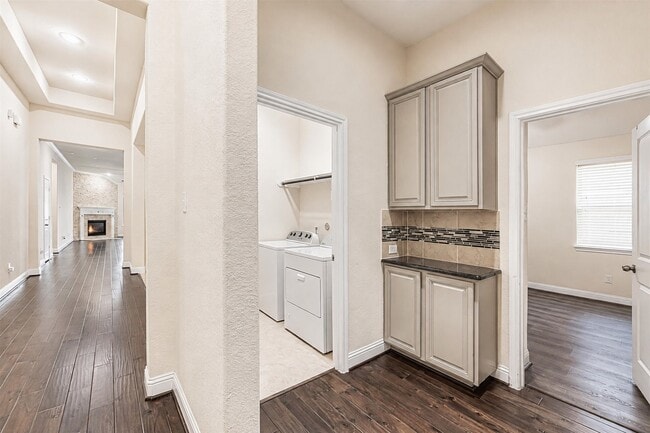 Photo - 1722 Dominion Heights Ln