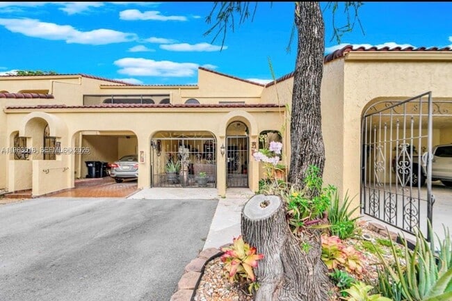 Photo - 3994 Estepona Ave