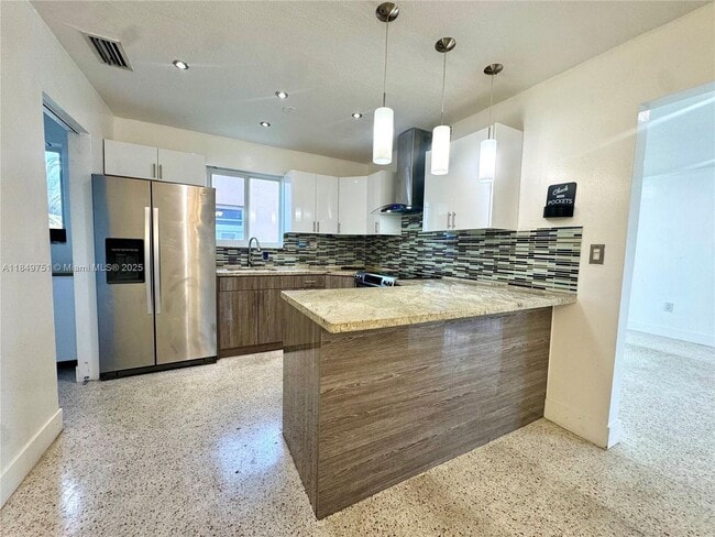 Building Photo - 250 Beacom Blvd Rental
